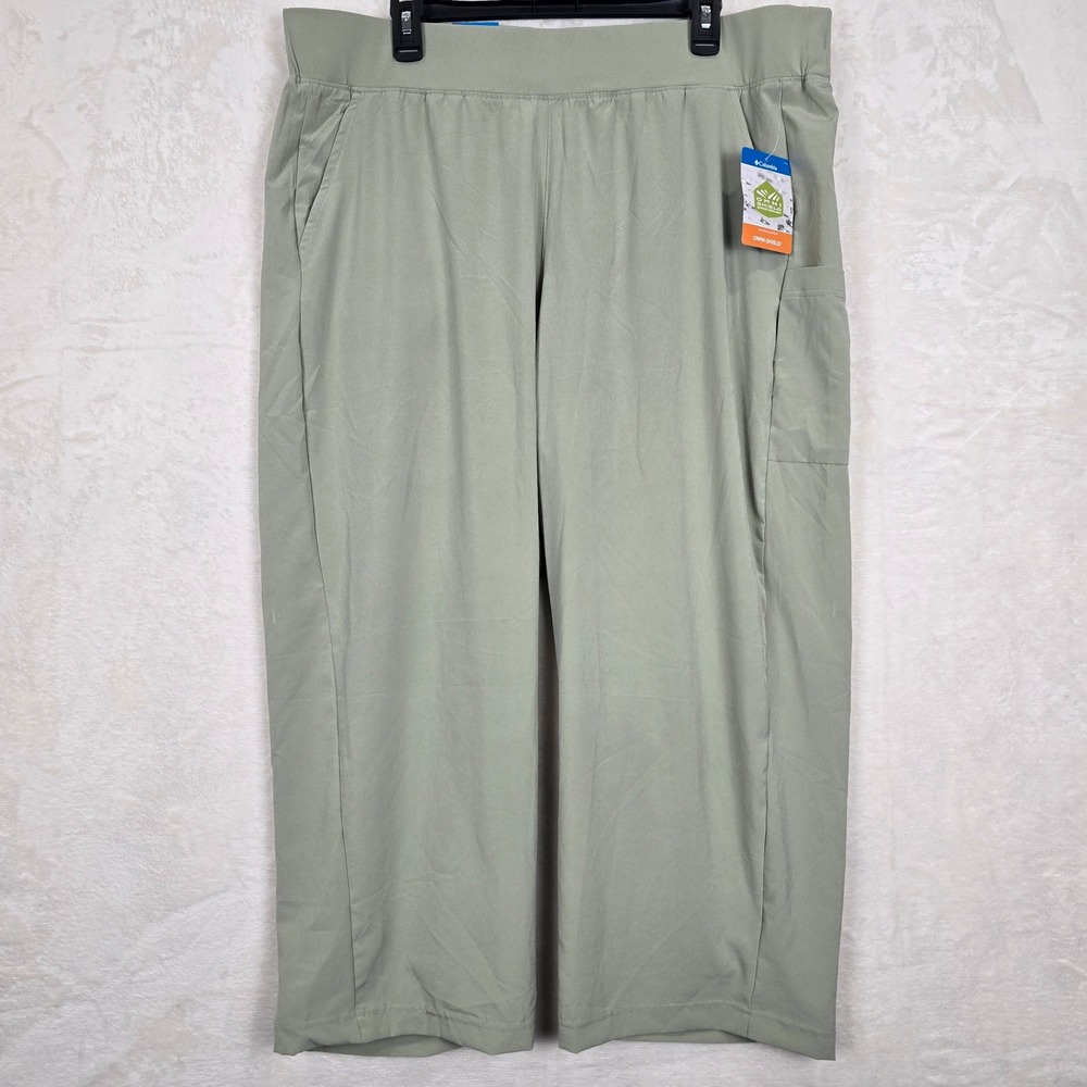 NWT Columbia Womens Anytime Flex Capri Sage Green AL4194-348 XXL